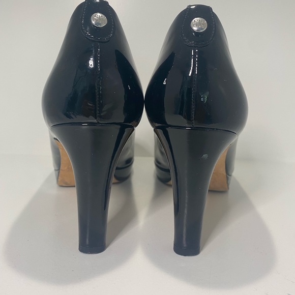 Stuart Weitzman Black Patent Platform Peep Toe Shoes. size 9M - Picture 3 of 7